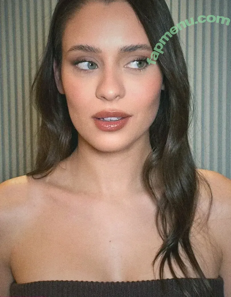 Daniela Melchior nude photo #1438 (danielamelchior)