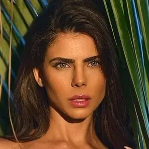 Daniela Olviera / itsdanyoliver nude photo #0004
