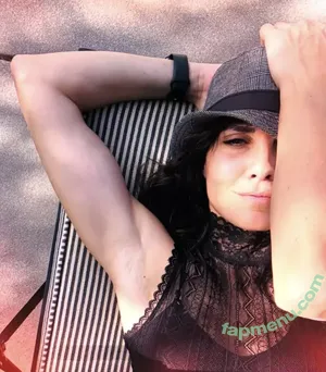 Daniela Ruah / danielaruah nude photo #0236