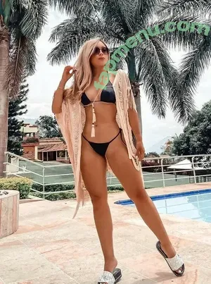 Daniela Tabares / LillySullivan / danitabares06 / danitabaresb / danitabaresbb / sofiamariana nude photo #0013