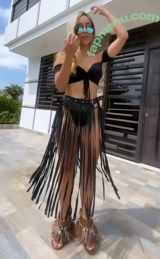 Daniela Tabares nude photo #0096 (LillySullivan / danitabares06 / danitabaresb / danitabaresbb / sofiamariana)