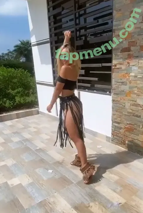 Daniela Tabares nude photo #0105 (LillySullivan / danitabares06 / danitabaresb / danitabaresbb / sofiamariana)