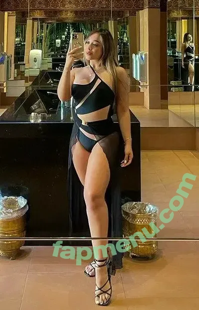 Daniela Tabares nude photo #0116 (LillySullivan / danitabares06 / danitabaresb / danitabaresbb / sofiamariana)