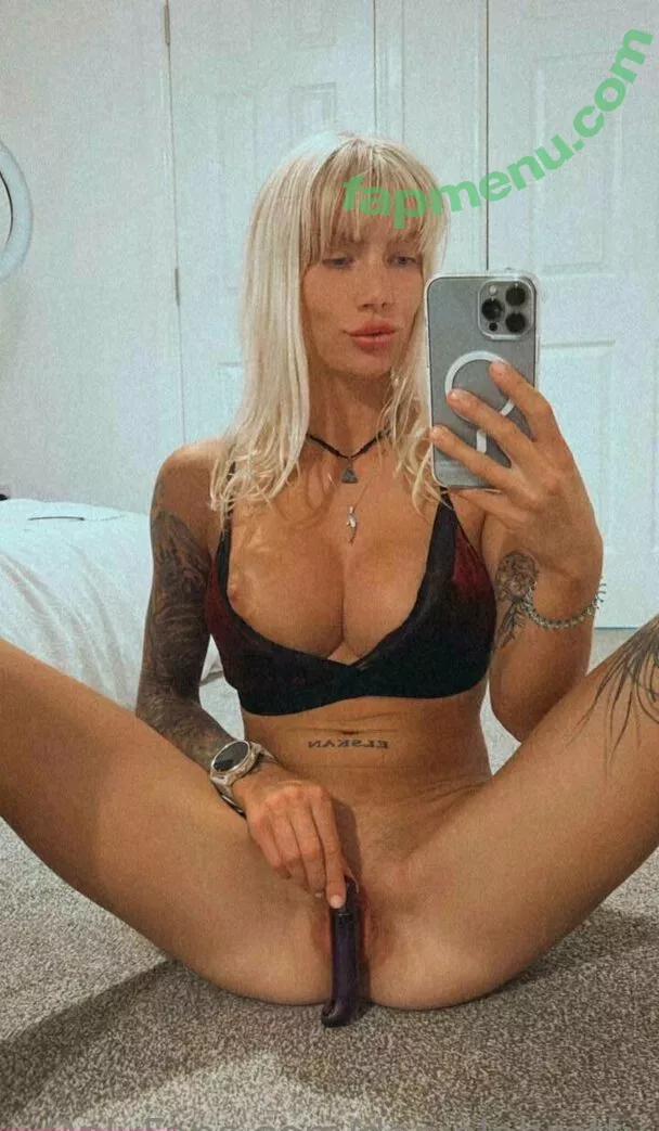 danielabratty nude photo #1185 (brattydniela)