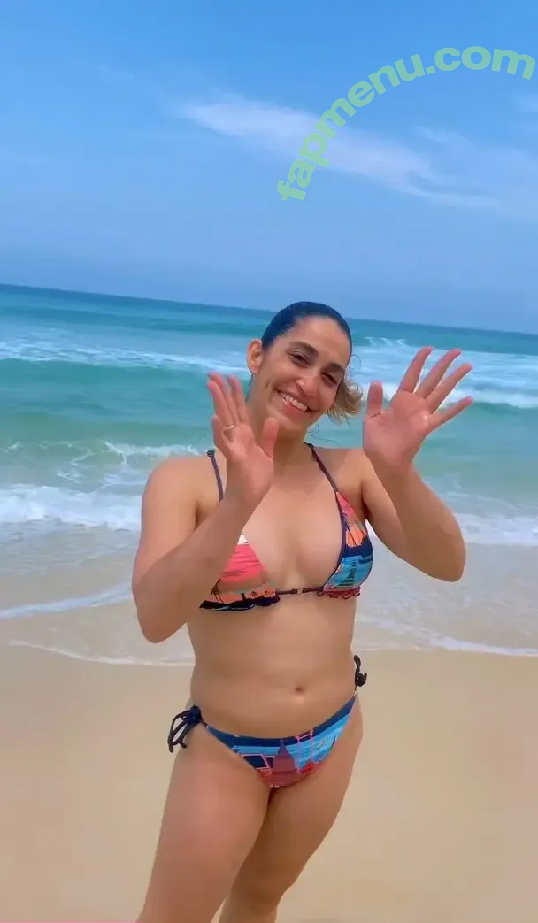 Daniele Hypolito nude photo #0072 (danyhypolito)