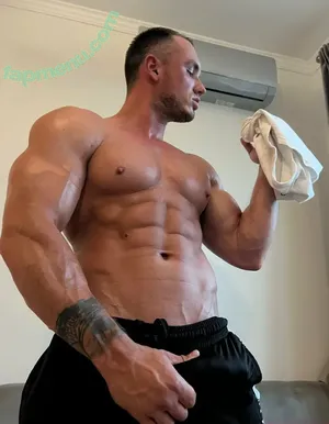 danielfitxxlfree / fit_chef nude photo #0061