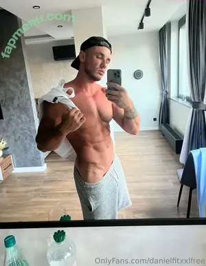 danielfitxxlfree / fit_chef nude photo #0070