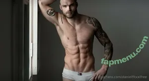 danielfitxxlfree / fit_chef nude photo #0099