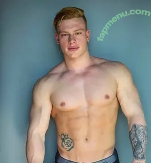 danielfitxxlfree / fit_chef nude photo #0113
