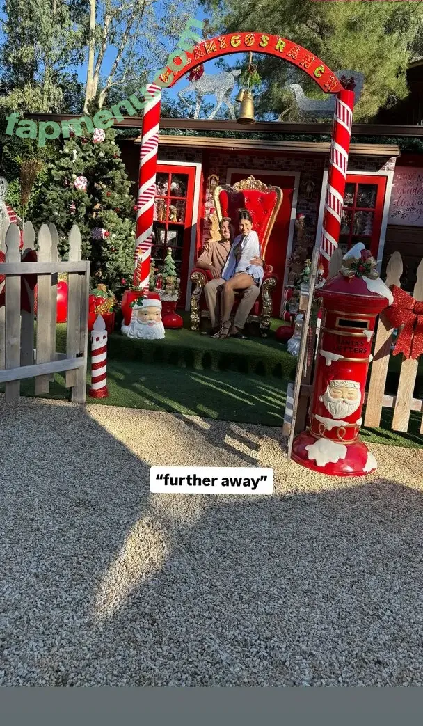 Daniella Monet nude photo #0410 (daniellamonet)