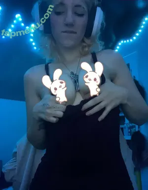 danielle / daniellepeazer / dnielle nude photo #0254