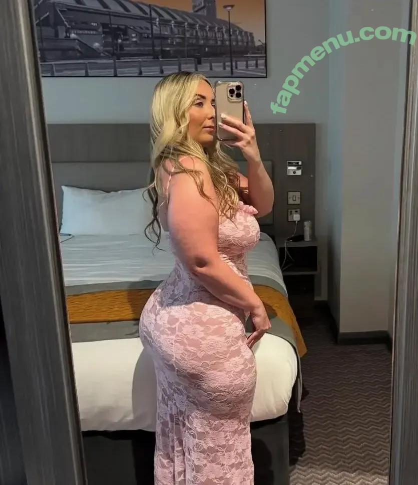 danielle nude photo #0261 (daniellecolby / daniellewalter)