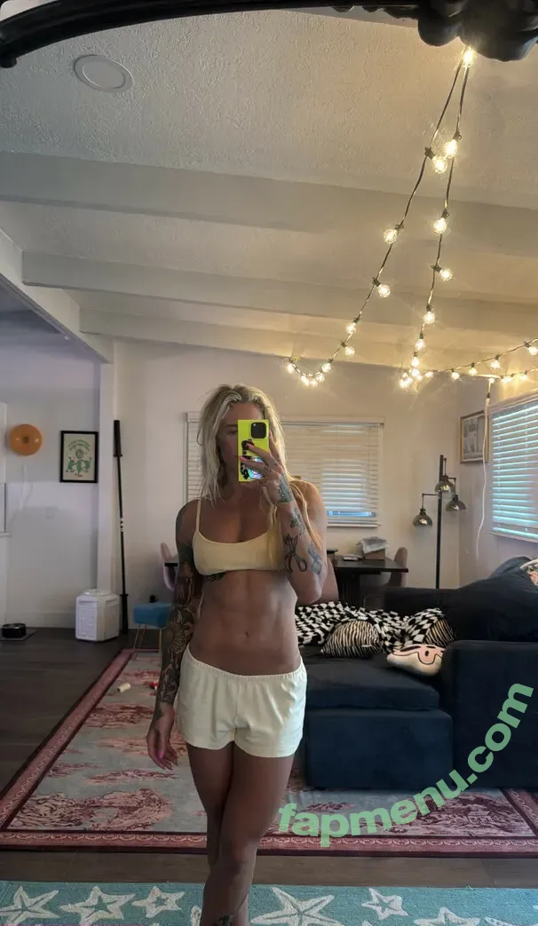 Danielle Brandon nude photo #0143 (daniellebrandon7)