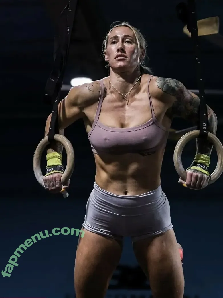 Danielle Brandon nude photo #0146 (daniellebrandon7)