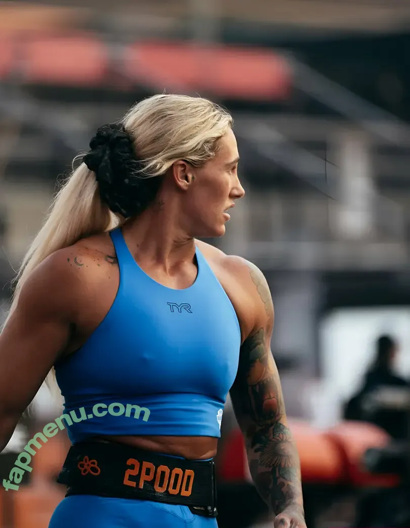 Danielle Brandon nude photo #0151 (daniellebrandon7)