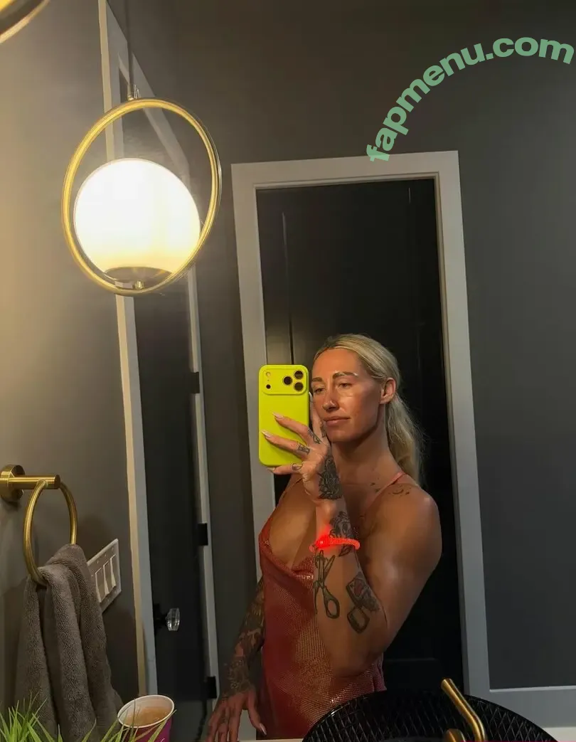 Danielle Brandon nude photo #0164 (daniellebrandon7)