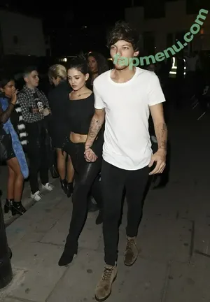 Danielle Campbell / thedaniellecampbell nude photo #0118