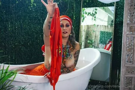 Danielle Colby / DanielleColby / daniellecolbyamericanpicker nude photo #0604