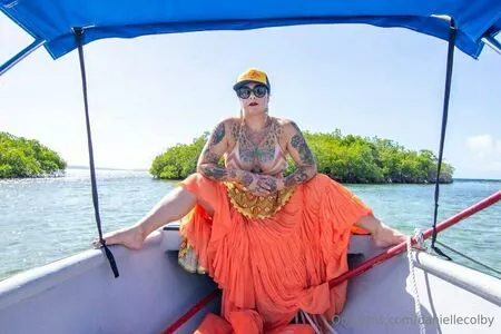 Danielle Colby / DanielleColby / daniellecolbyamericanpicker nude photo #0816