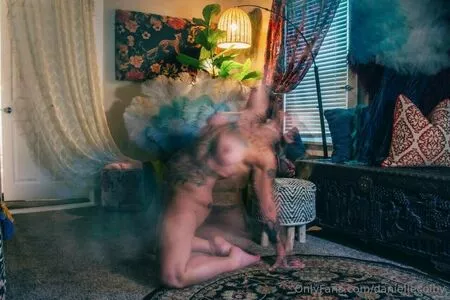 Danielle Colby / DanielleColby / daniellecolbyamericanpicker nude photo #0899