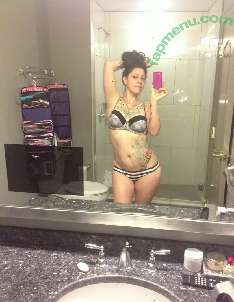 Danielle Colby nude photo #0165 (DanielleColby / daniellecolbyamericanpicker)