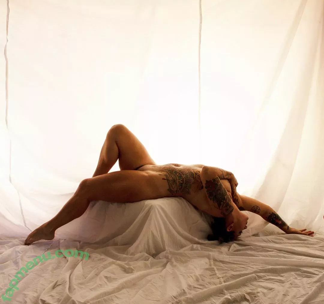 Danielle Colby nude photo #0174 (DanielleColby / daniellecolbyamericanpicker)