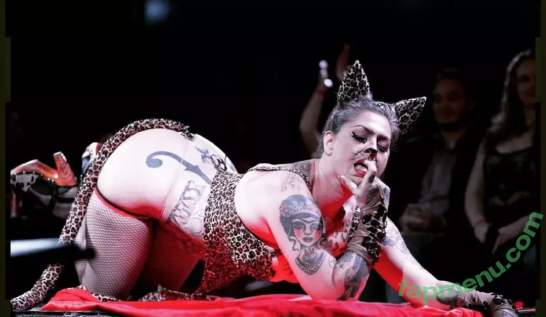 Danielle Colby nude photo #0552 (DanielleColby / daniellecolbyamericanpicker)