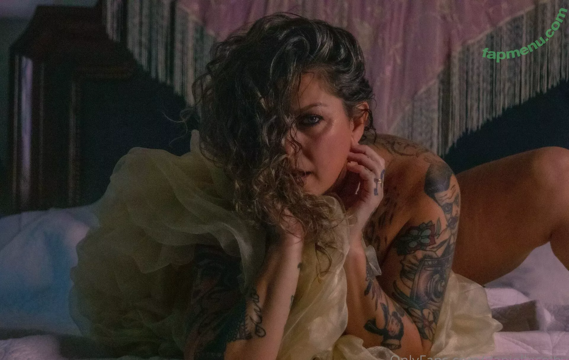 Danielle Colby nude photo #0562 (DanielleColby / daniellecolbyamericanpicker)