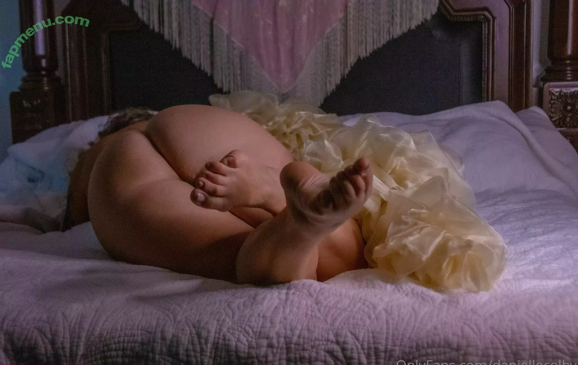 Danielle Colby nude photo #0564 (DanielleColby / daniellecolbyamericanpicker)