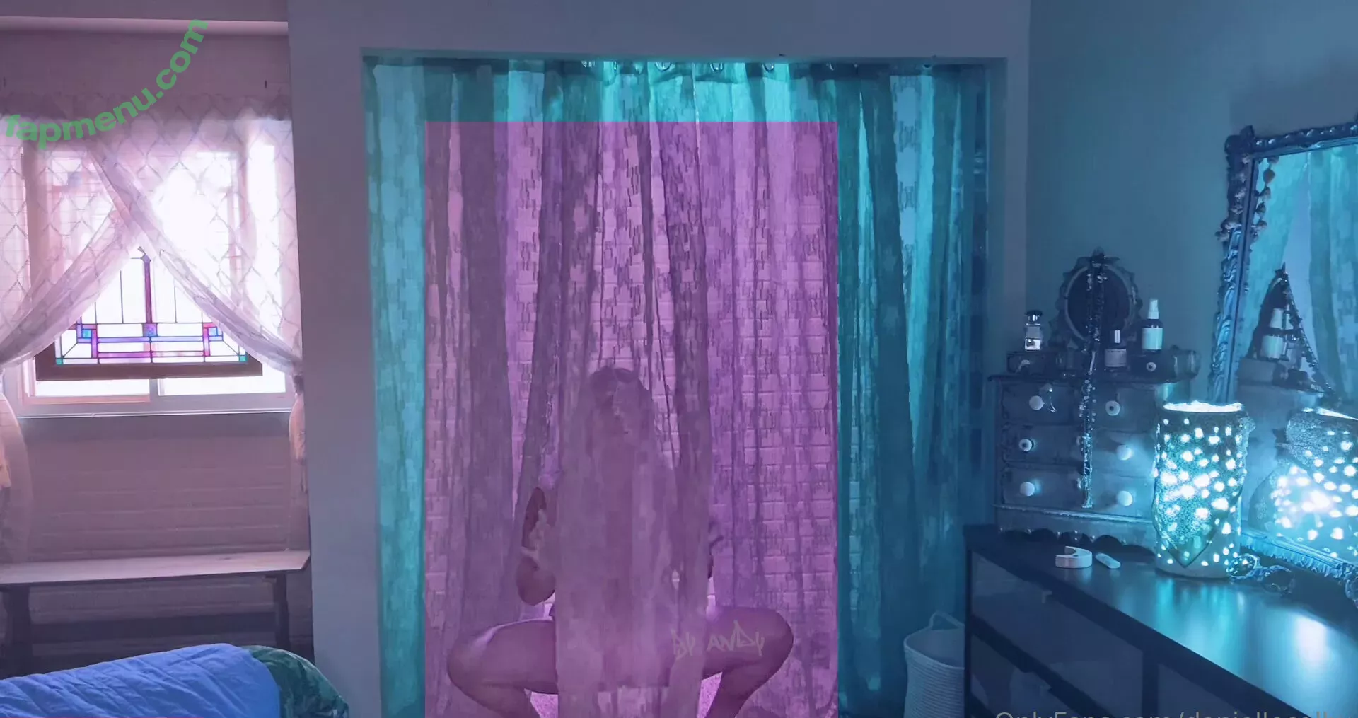 Danielle Colby nude photo #0584 (DanielleColby / daniellecolbyamericanpicker)