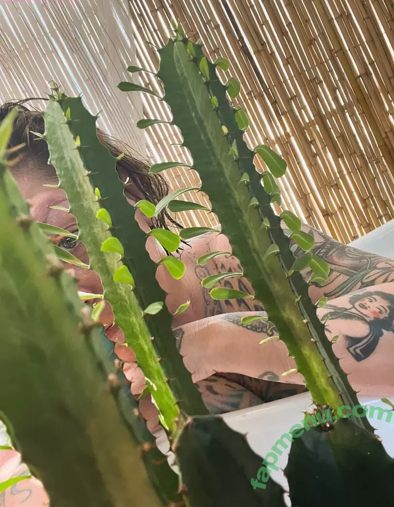 Danielle Colby nude photo #0676 (DanielleColby / daniellecolbyamericanpicker)