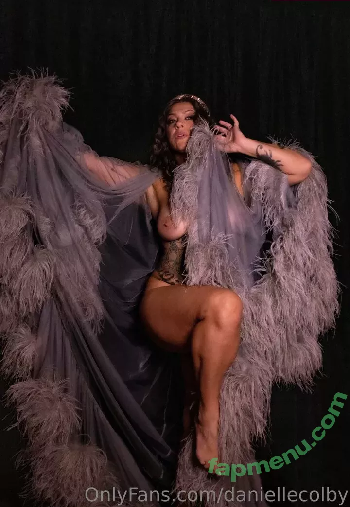 Danielle Colby nude photo #0697 (DanielleColby / daniellecolbyamericanpicker)