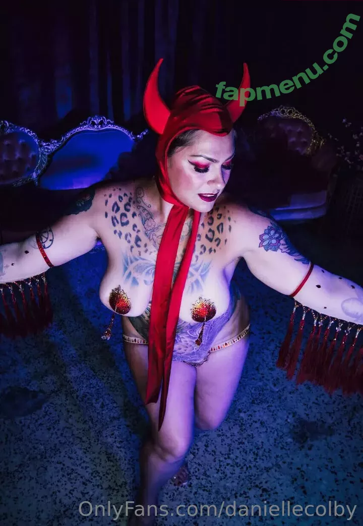 Danielle Colby nude photo #0782 (DanielleColby / daniellecolbyamericanpicker)