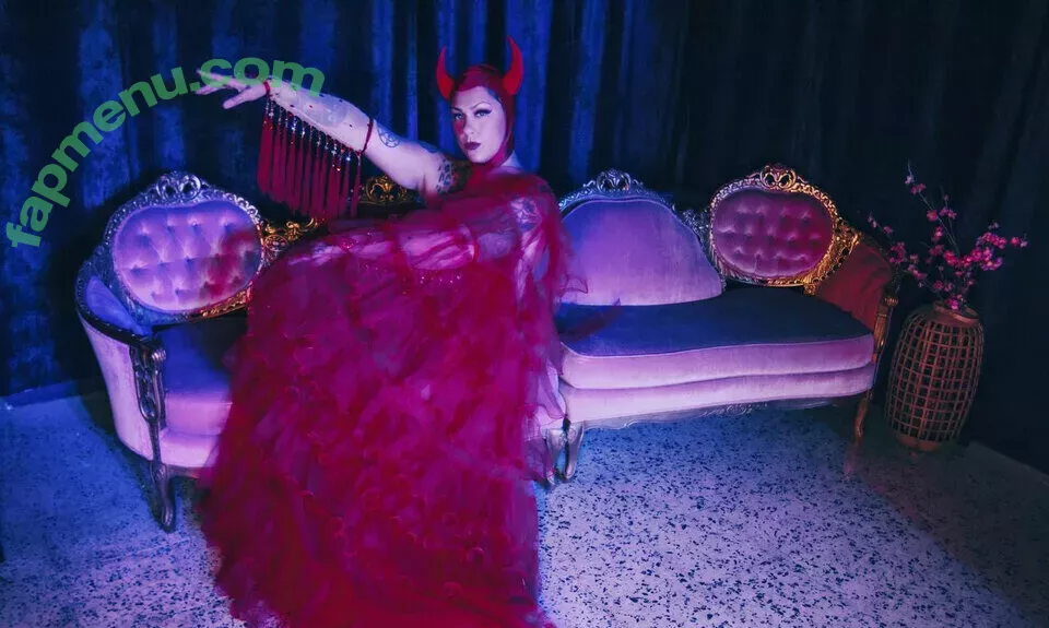 Danielle Colby nude photo #0793 (DanielleColby / daniellecolbyamericanpicker)