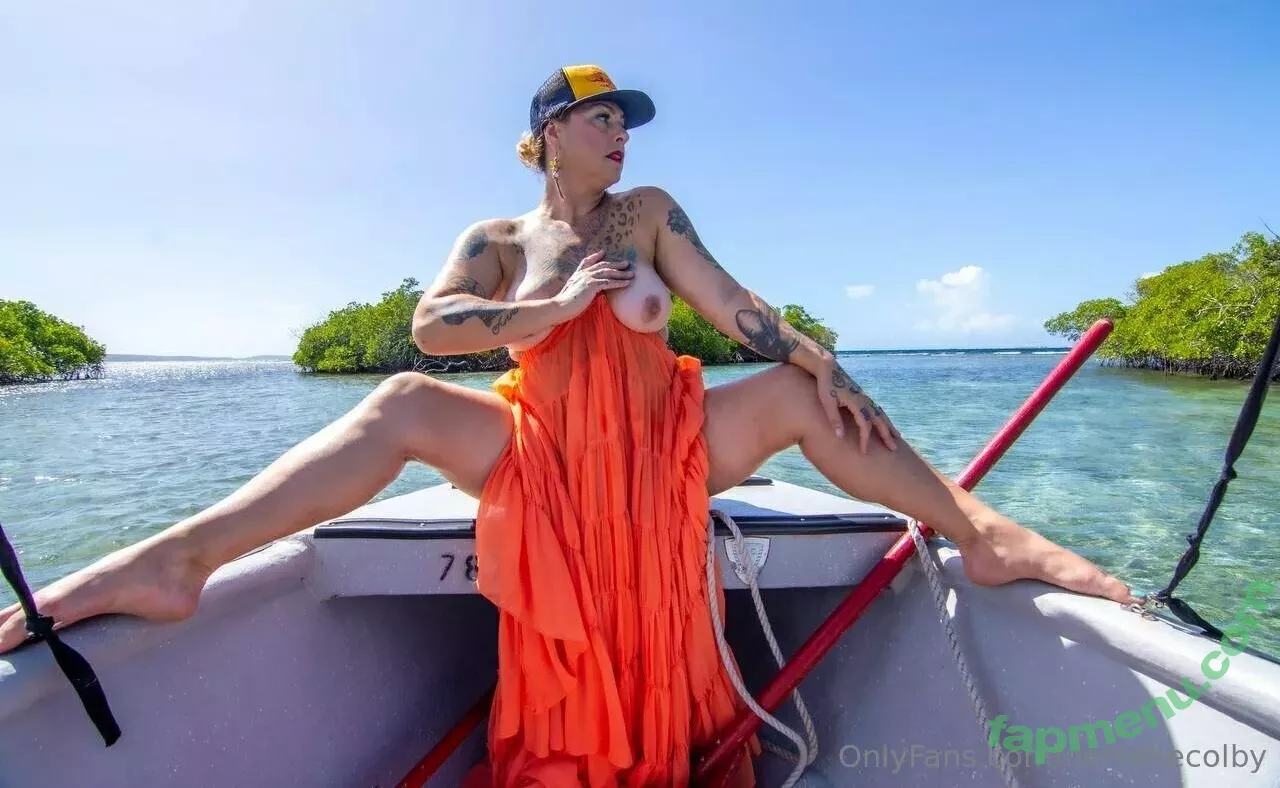 Danielle Colby nude photo #0804 (DanielleColby / daniellecolbyamericanpicker)