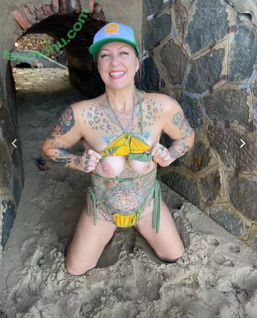 Danielle Colby nude photo #1051 (DanielleColby / daniellecolbyamericanpicker)