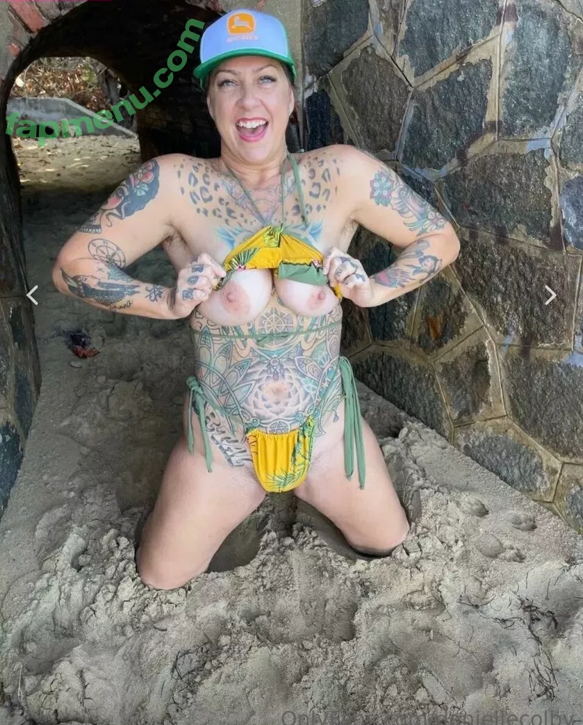 Danielle Colby nude photo #1052 (DanielleColby / daniellecolbyamericanpicker)