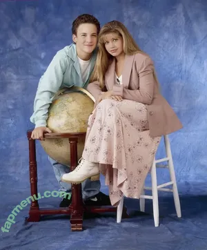 Danielle Fishel / daniellefishel nude photo #0102