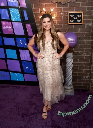 Danielle Fishel / daniellefishel nude photo #0150