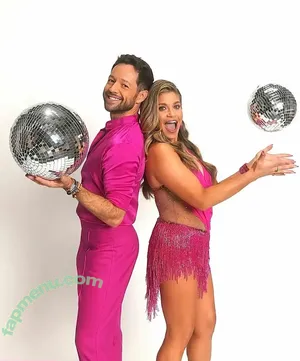 Danielle Fishel / daniellefishel nude photo #0172