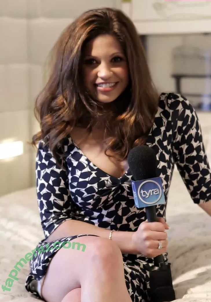 Danielle Fishel nude photo #0004 (daniellefishel)