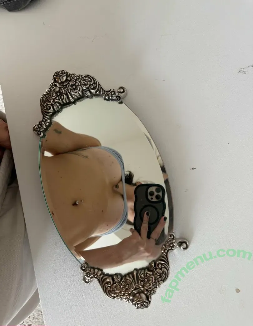 Danielle Gross nude photo #0052 (Daniiiellelele)