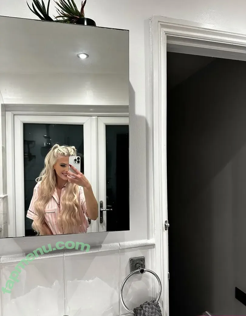 Danielle Harold nude photo #0163 (danielle_harold)