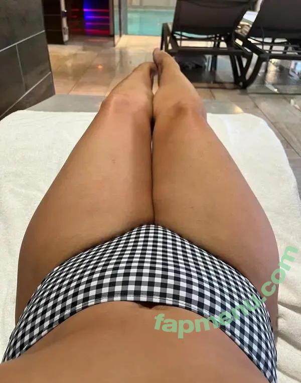 Danielle Kate nude photo #0040 (daniellekatewroe / originaldaniellekate)