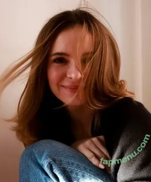 Danielle Panabaker / dpanabaker nude photo #0062