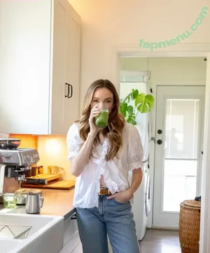Danielle Panabaker / dpanabaker nude photo #0120