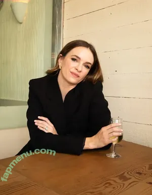 Danielle Panabaker / dpanabaker nude photo #0222