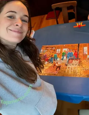 Danielle Panabaker / dpanabaker nude photo #0277