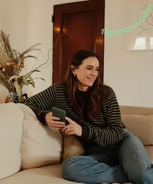 Danielle Panabaker / dpanabaker nude photo #0282