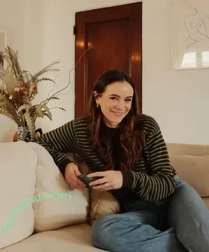 Danielle Panabaker / dpanabaker nude photo #0283